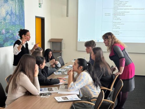 6947f132-57a4-4ea0-8480-6f9f074739dd-1